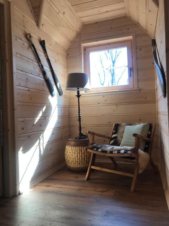 Walden Cabin Steninge ภายนอก รูปภาพ